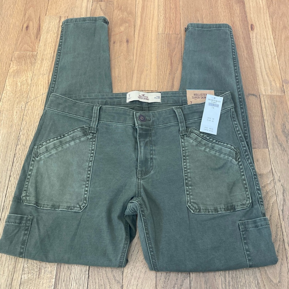 NWT Green Hollister skinny jeans